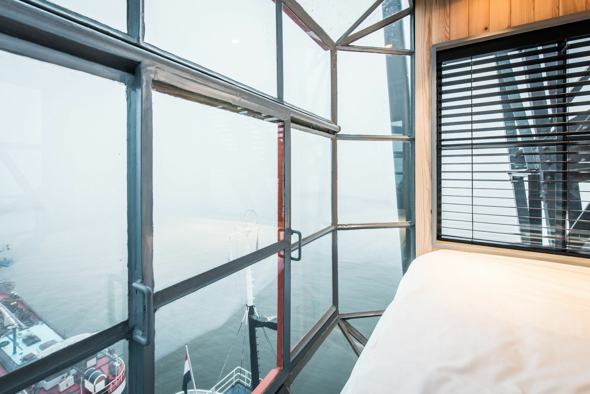 Numa Amsterdam The Crane Aparthotel Exterior photo